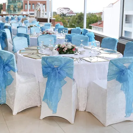 Отель Helenapolis